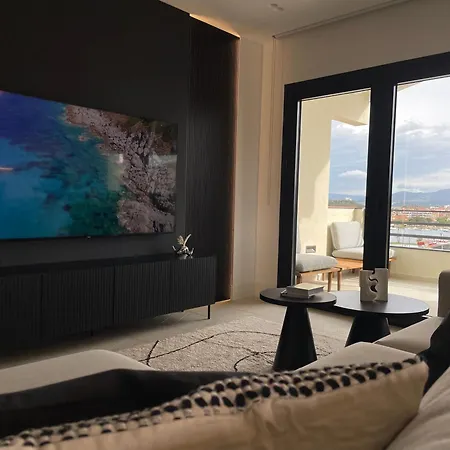 Apartamento Luxurious High-end 2br Penthouse+ Terrace+ Great View+ Parking - Historical Centre Olbia