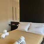 De Filippi Penthouse - 2br Sea View, Terrace & Parking, Old Town Appartement *