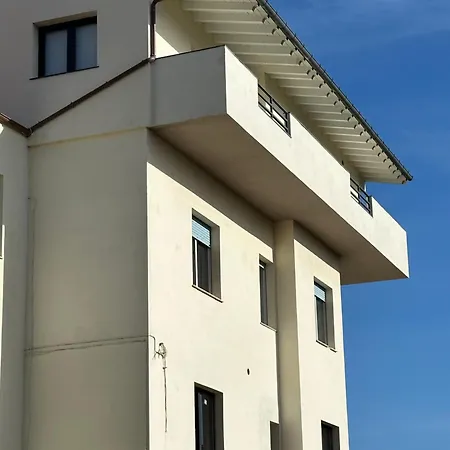 De Filippi Penthouse - 2br Sea View, Terrace & Parking, Old Town Διαμέρισμα *