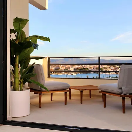 Luxurious High-end 2br Penthouse - Terrace - Great View - Parking - Historical Centre Appartement