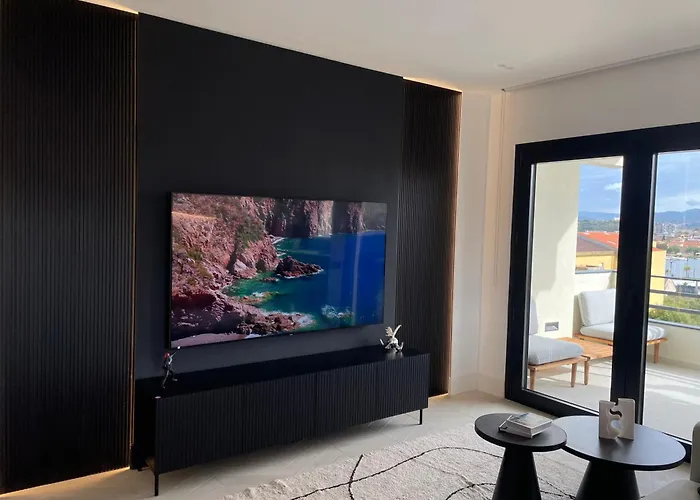 Luxurious High-end 2br Penthouse - Terrace - Great View - Parking - Historical Centre * Olbia