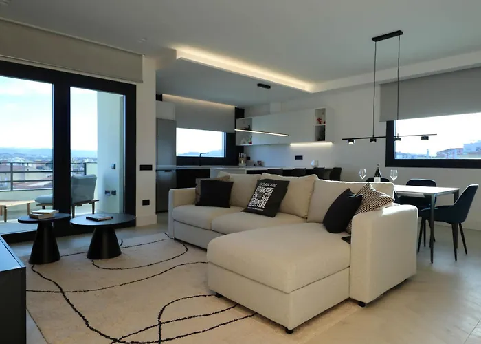 Luxurious High-end 2br Penthouse - Terrace - Great View - Parking - Historical Centre * Olbia